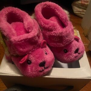 UGG Kids Pink Fuzzy Bear Sneakers